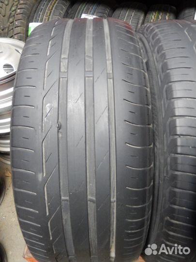 Bridgestone Turanza T001 225/55 R16