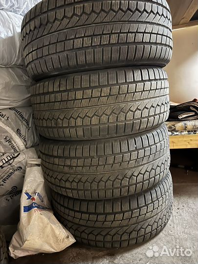 Toyo Open Country W/T 275/40 R20 106