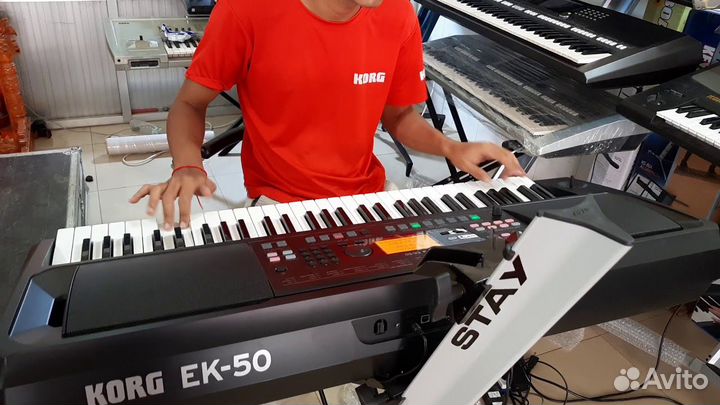 Синтезатор korg EK 50