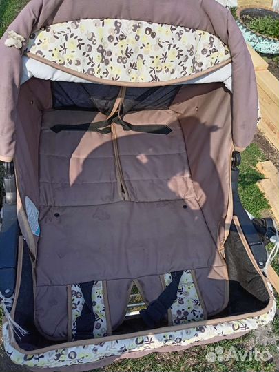 Коляска для двойни