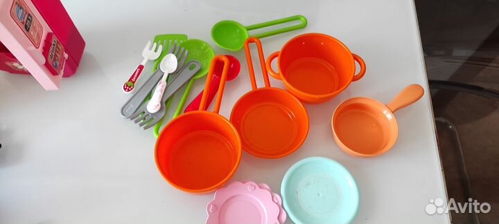 Кухня+ посуда игрушечная