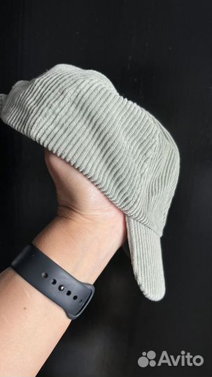 Вельветовая кепка на мальчика 3-6 лет