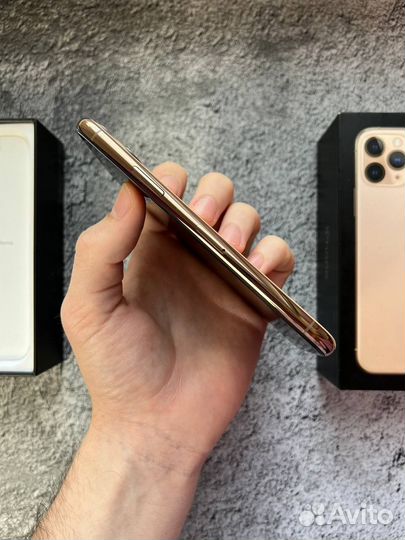 iPhone 11 Pro, 64 ГБ
