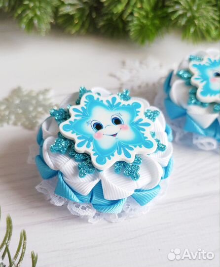 Бантики со снежинками (пара)