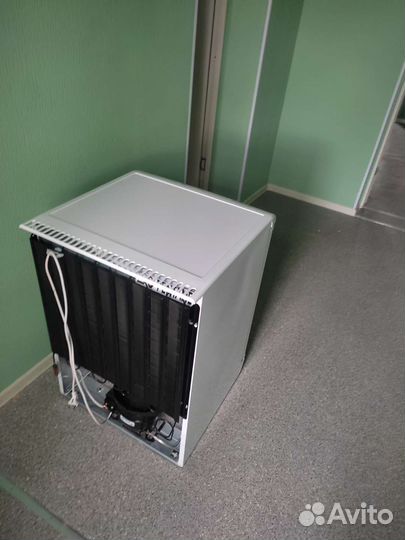 Холодильник бу маленький