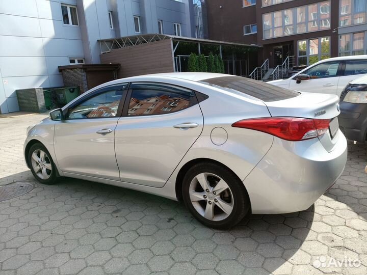 Hyundai Elantra 1.6 AT, 2012, 217 148 км