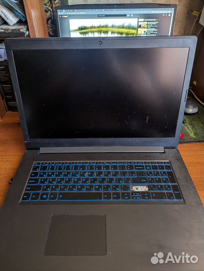 Игровой ноутбук Lenovo