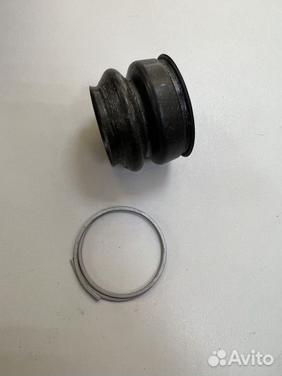 Пыльник шаровой кривого рычага Mazda 6 GG