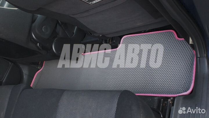 Eva эва коврики на Toyota Wish 1 в Петрозаводске