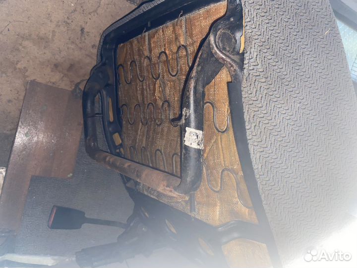 Сиденья для автомобиля