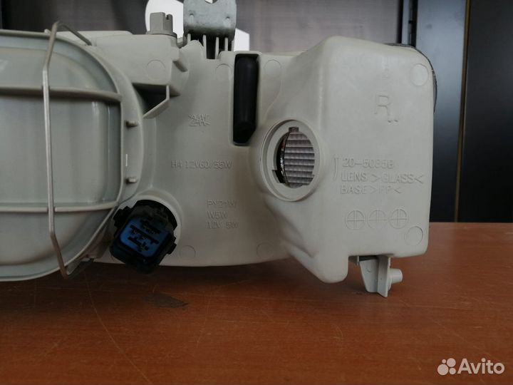 Фара правая ford escort/orion (1995-1998) 1856962