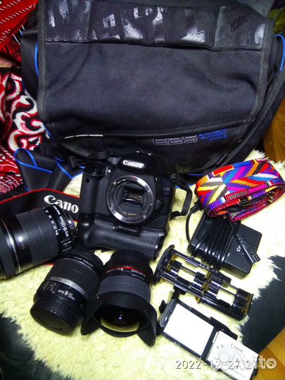 Фотоаппарат canon 550d