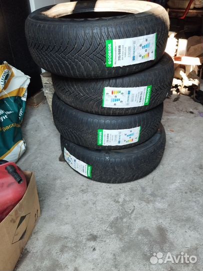 Goodride Z-401 All Season Elite 215/60 R16