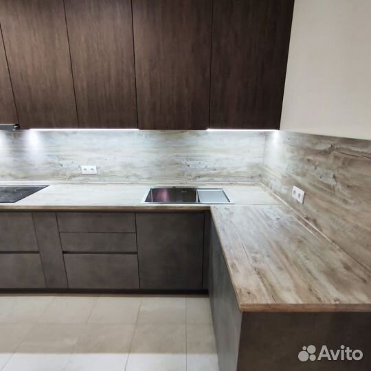 Кухонный гарнитур угловой