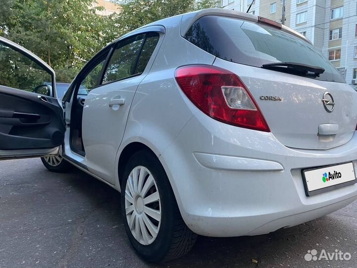 Opel Corsa 1.4 AT, 2011, 150 000 км