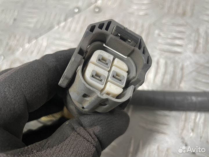 Проводка рулевой рейки Lexus LS 460 (lV)