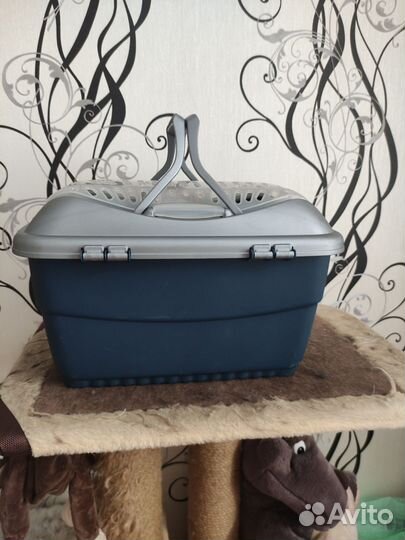 Переноска для кошек пластиковая бу