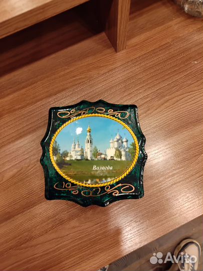 Шкатулка для ювелирных украшений