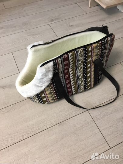 Переноска для собак