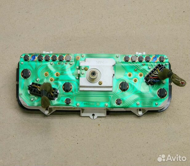 Панель приборов Nexia N100 (без тахометра)