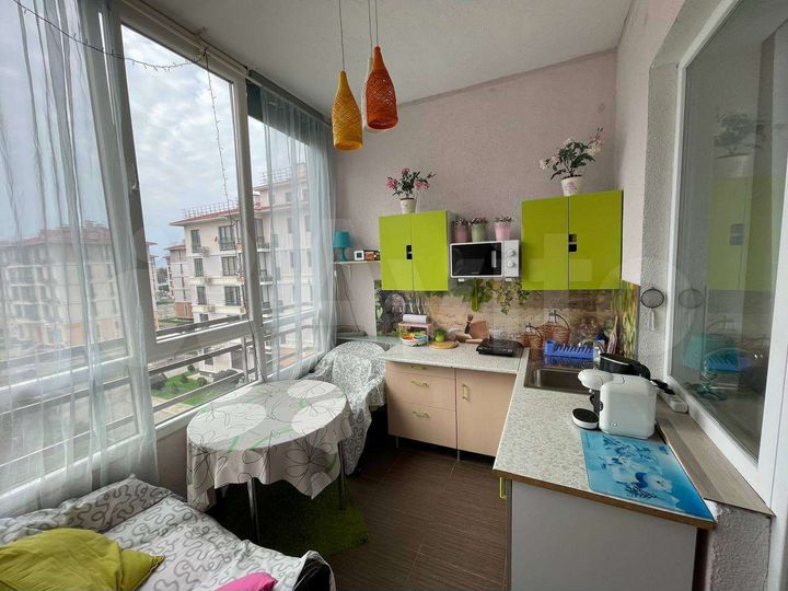 2-к. квартира, 43 м², 4/5 эт.