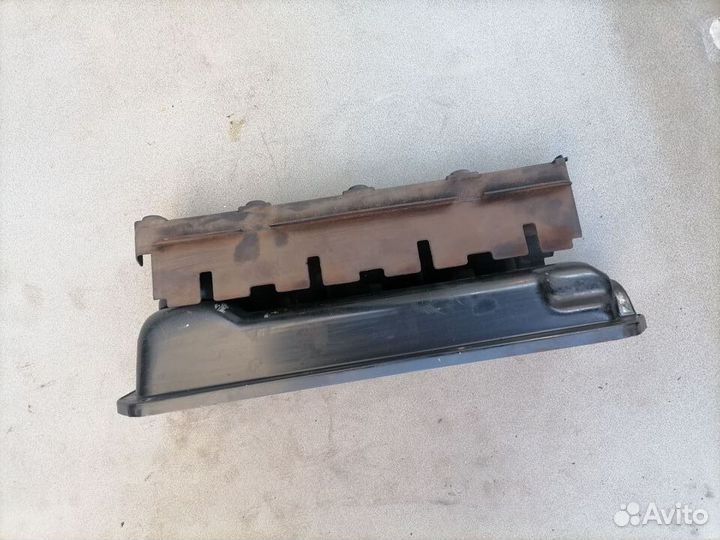 Клапанная крышка 1.6 AEH для VW Bora 1997-2005