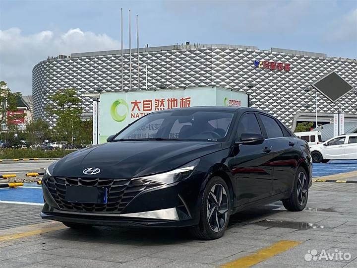 Hyundai Elantra 1.5 CVT, 2021, 47 100 км