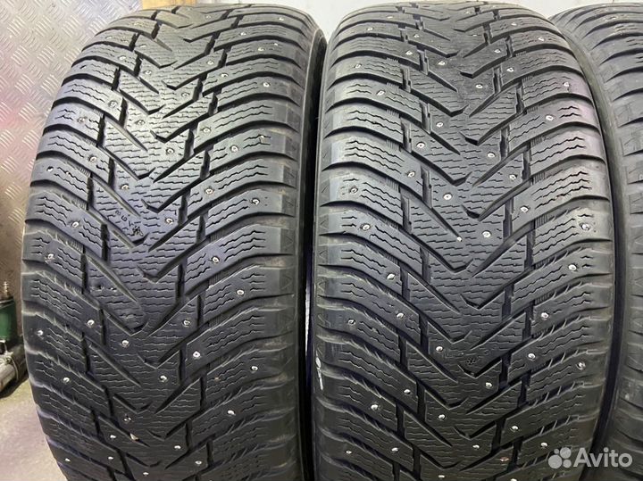 Nokian Tyres Hakkapeliitta 8 SUV 285/50 R20 116T