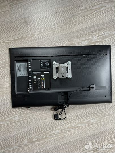 Телевизор Samsung HG32EF690DB