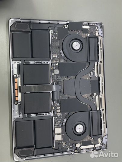 Ремонт техники Apple (iPhone, iPad, Apple Watch)