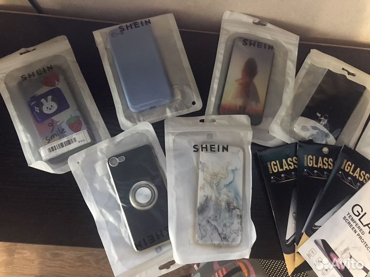 Чехлы и стекло на iPhone 6/7/8