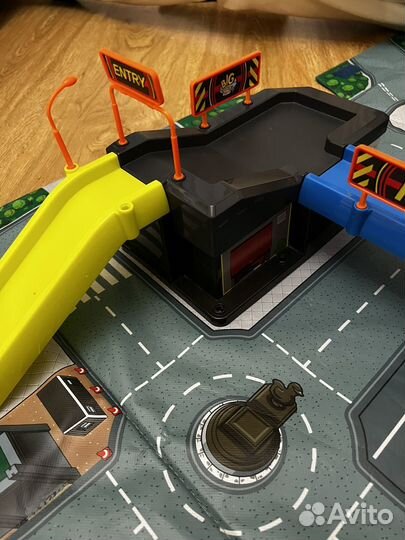 Трек автомобильный