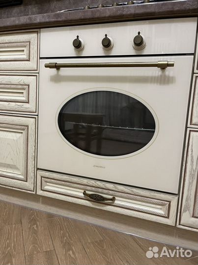 Духовой шкаф
