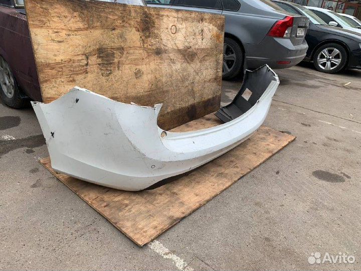 Задний бампер Volvo V60 Вольво V60 2010-2013