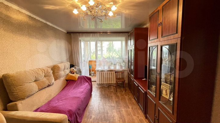 3-к. квартира, 50 м², 5/5 эт.