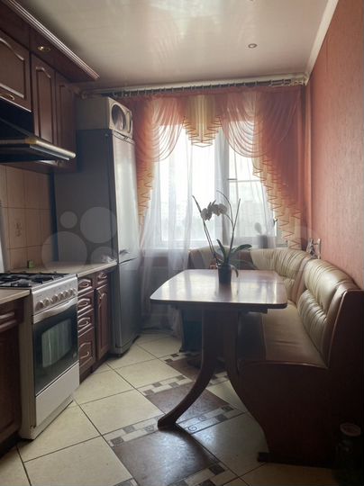3-к. квартира, 64 м², 6/9 эт.