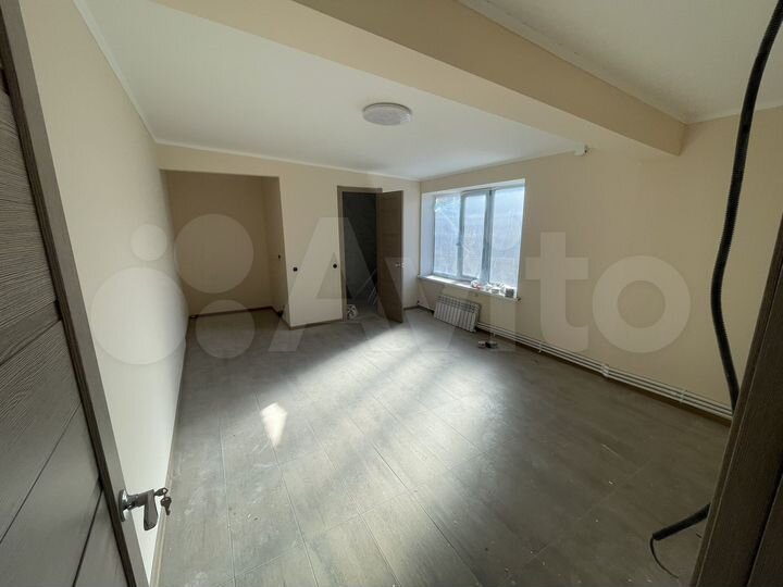 Склад, 318 м²