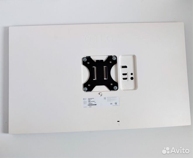 Монитор для компьютера LG 27 дюймов 4K Новый