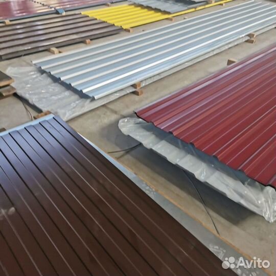 Профнастил новый на забор