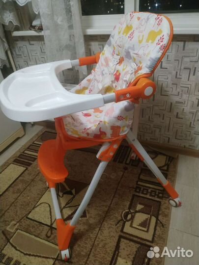 Стульчик для кормления