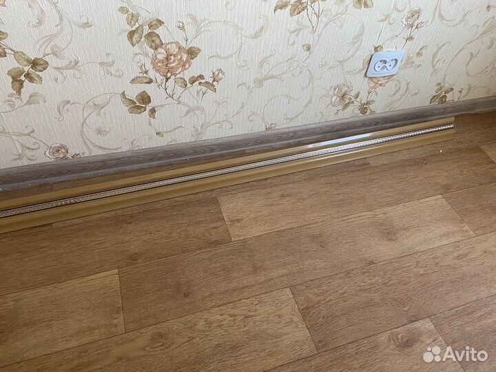 Гардина для штор настенная