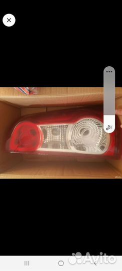 Задние фонари Ларгус,целые без ламп