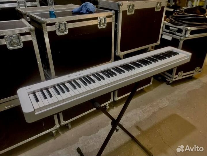 Цифровое пианино Casio CDP-S110WE в аренду