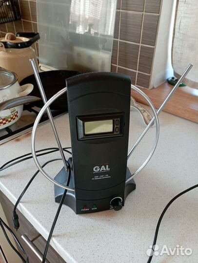 Антенна для тв комнатная