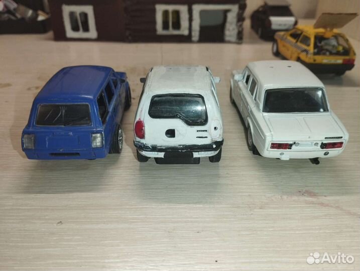 Модельки 1/43 нива, 2106,2104