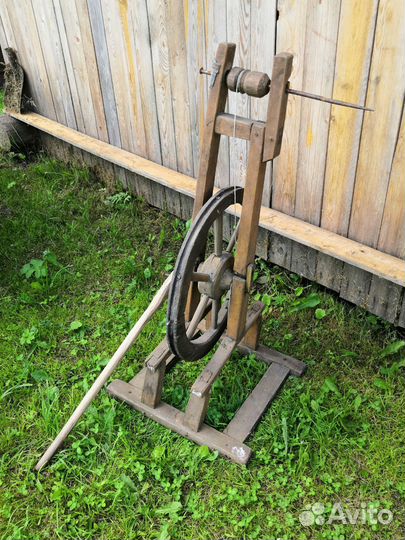 Прялка, веретено старинные