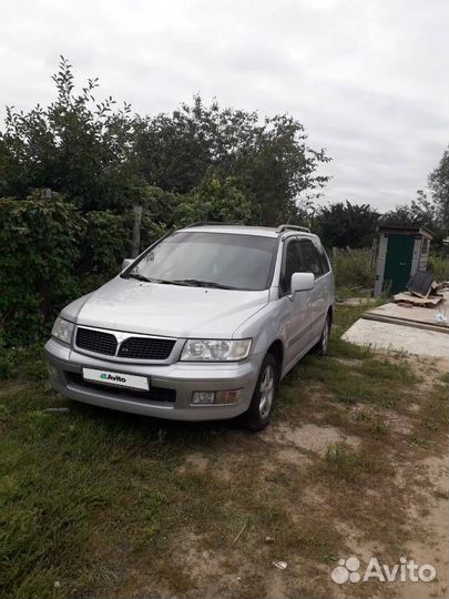 Mitsubishi Space Wagon, 2003