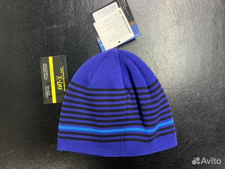 Шапка salomon flatspin short beanie Surf The W/BK