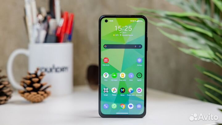 ASUS Zenfone 10, 8/128 ГБ