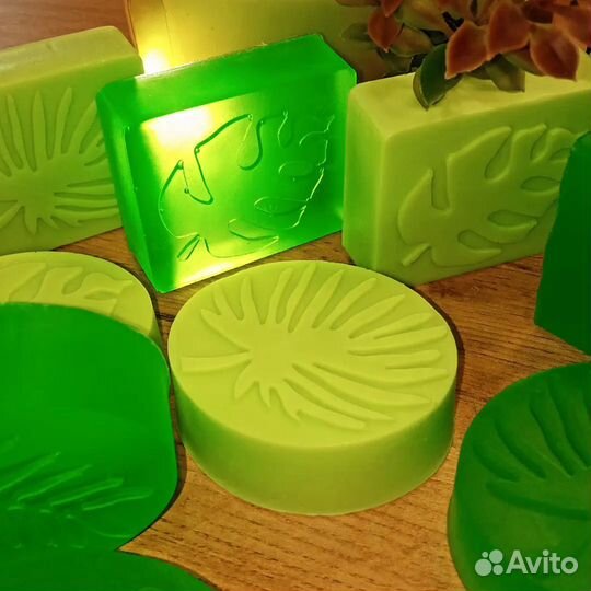 Натуральное мыло ручной работы с ароматом Канабис